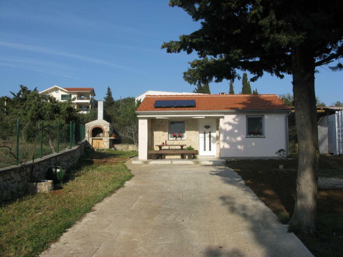 Kuca Za Odmor Tomic Villa Zadar Exteriör bild