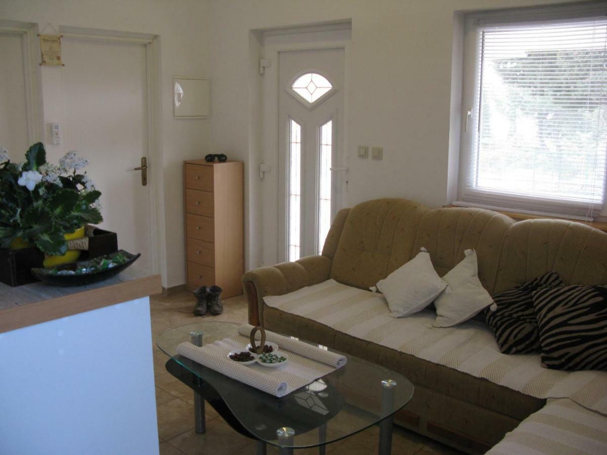 Kuca Za Odmor Tomic Villa Zadar Exteriör bild